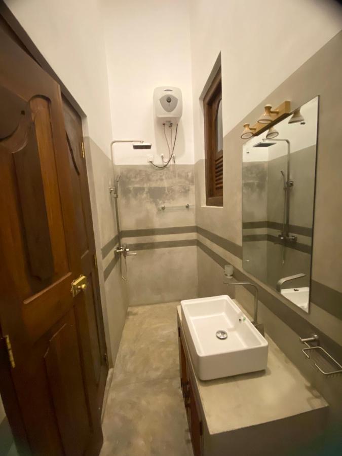 The Dutch Boutique Bed & Breakfast Galle Exterior photo