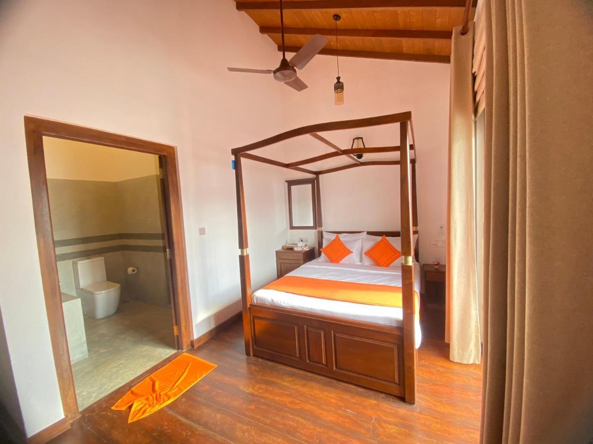 The Dutch Boutique Bed & Breakfast Galle Exterior photo
