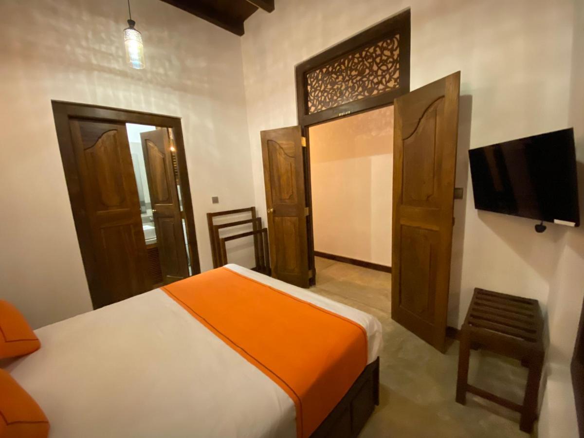 The Dutch Boutique Bed & Breakfast Galle Exterior photo