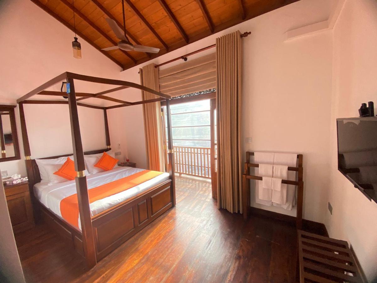 The Dutch Boutique Bed & Breakfast Galle Exterior photo